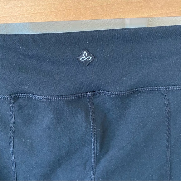 PrAna Capri Criss Cross Stitched Black Leggings - Picture 5 of 5